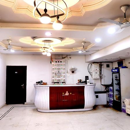 Hotel River View Khagaria ภายนอก รูปภาพ