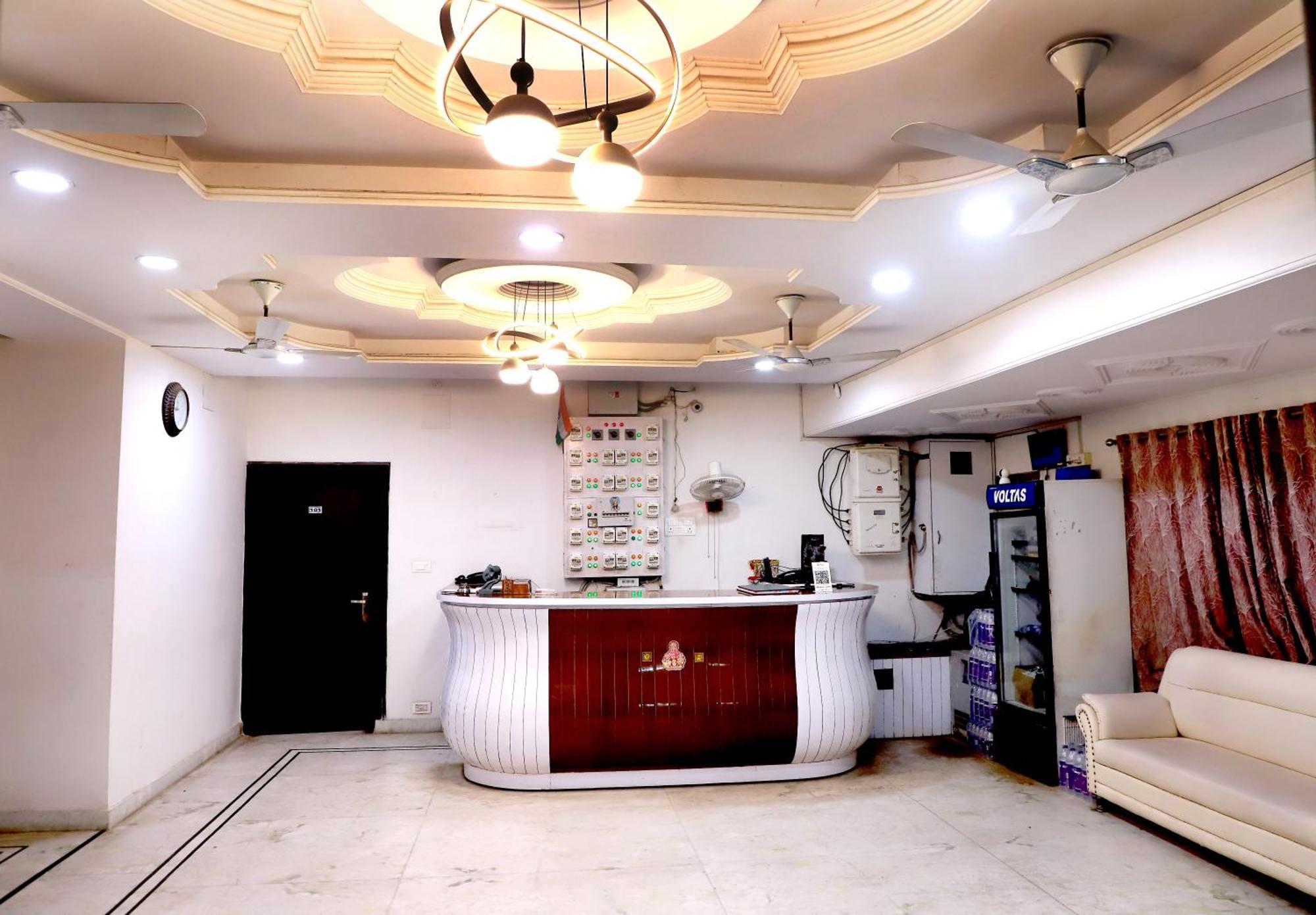Hotel River View Khagaria ภายนอก รูปภาพ